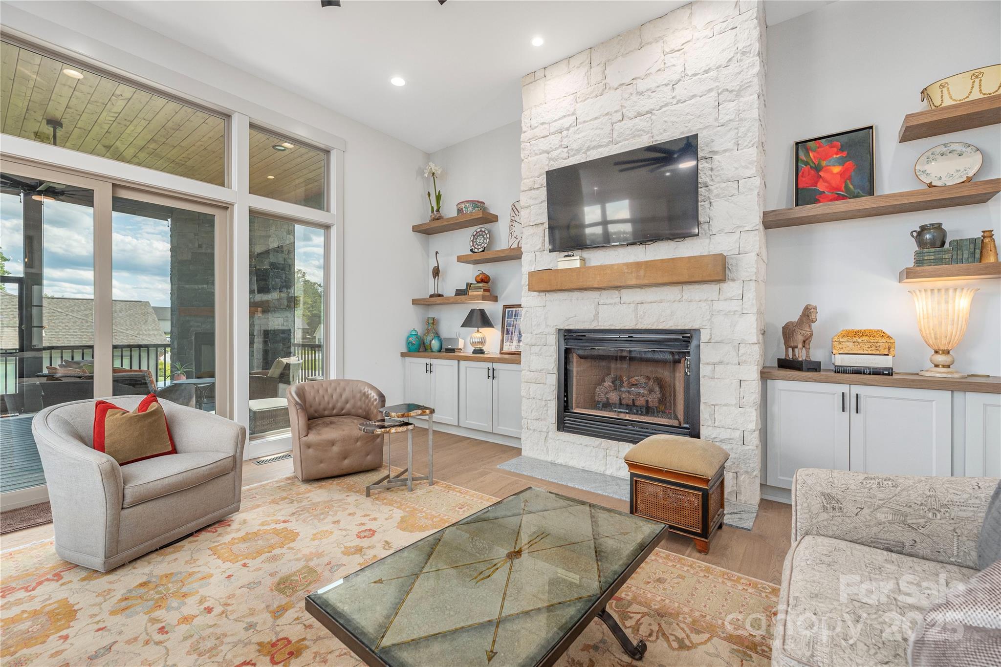 Mills River Crossing - Residential