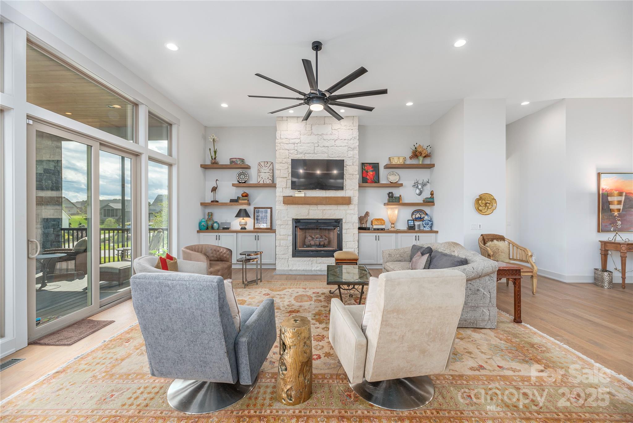 Mills River Crossing - Residential