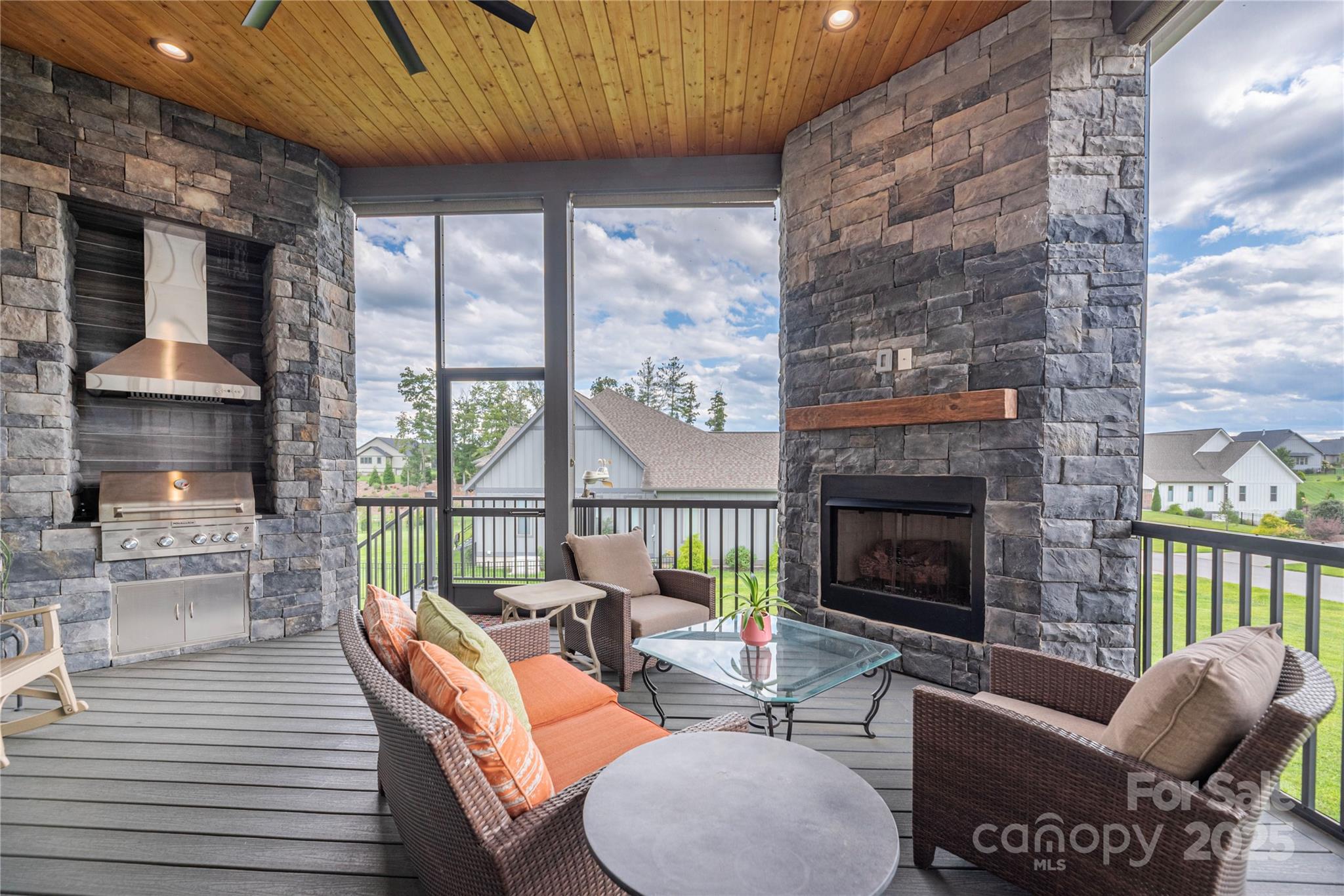 Mills River Crossing - Residential