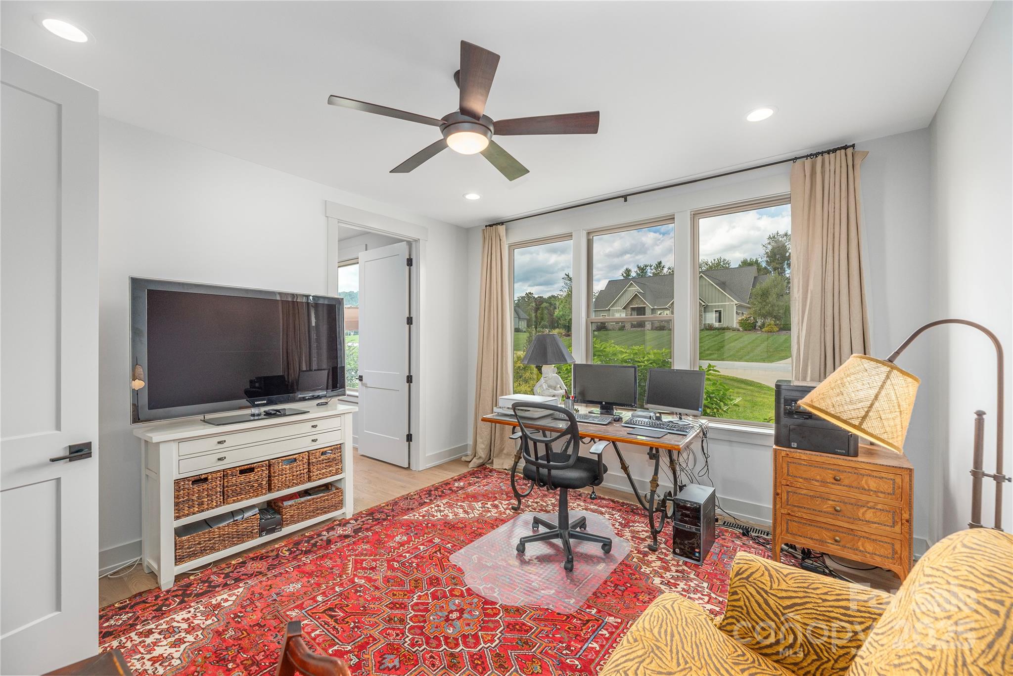 Mills River Crossing - Residential