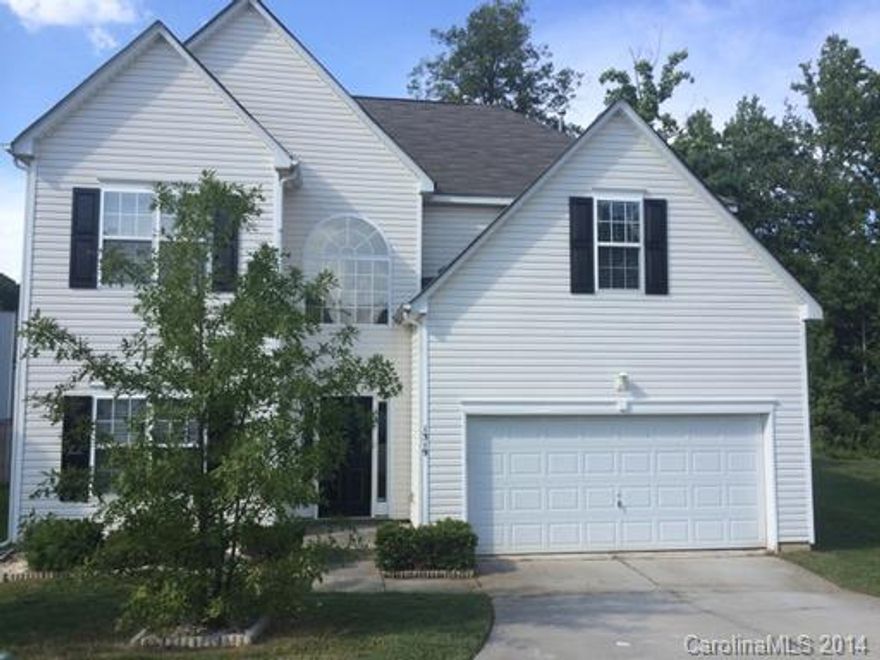 This lovely home has an open floor plan, hard wood floors, vaulted ceilings, trey/coffered ceilings, a breakfast area, Formal Dining & Living Room plus a fireplace. The warm and inviting kitchen comes with all appliances, a kitchen island plus a pantry. The laundry room is located on the second floor. The Master Suite has a walk in closet and the Master Bath has dual sinks, an over sized tub and a separate shower. A patio leads you out into a well manicured fenced in back yard.