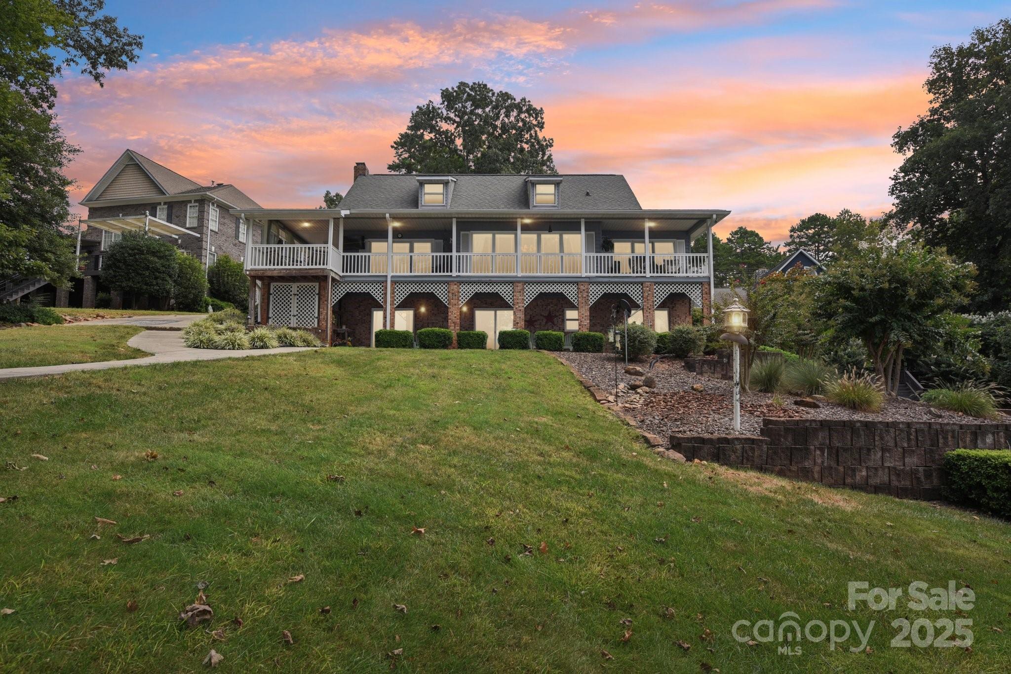 184 Windemere Pointe Drive