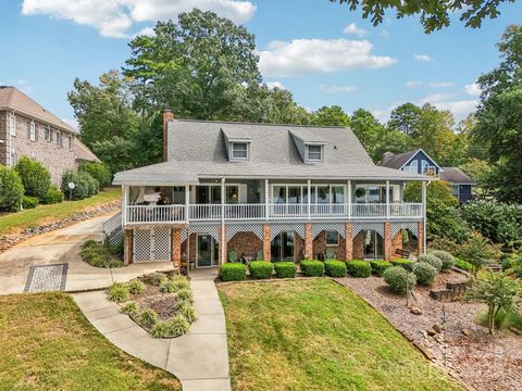 Photo of 184 Windemere Pointe Drive, Mount Gilead, NC 27306 (MLS # 4300777)