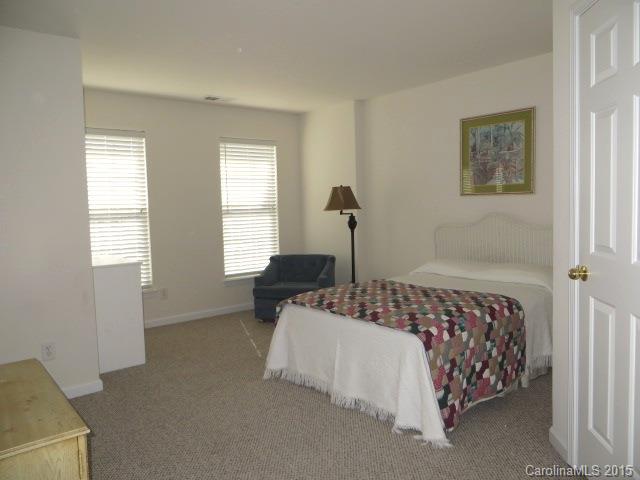 Autumn Cove At Lake Wylie - Residential