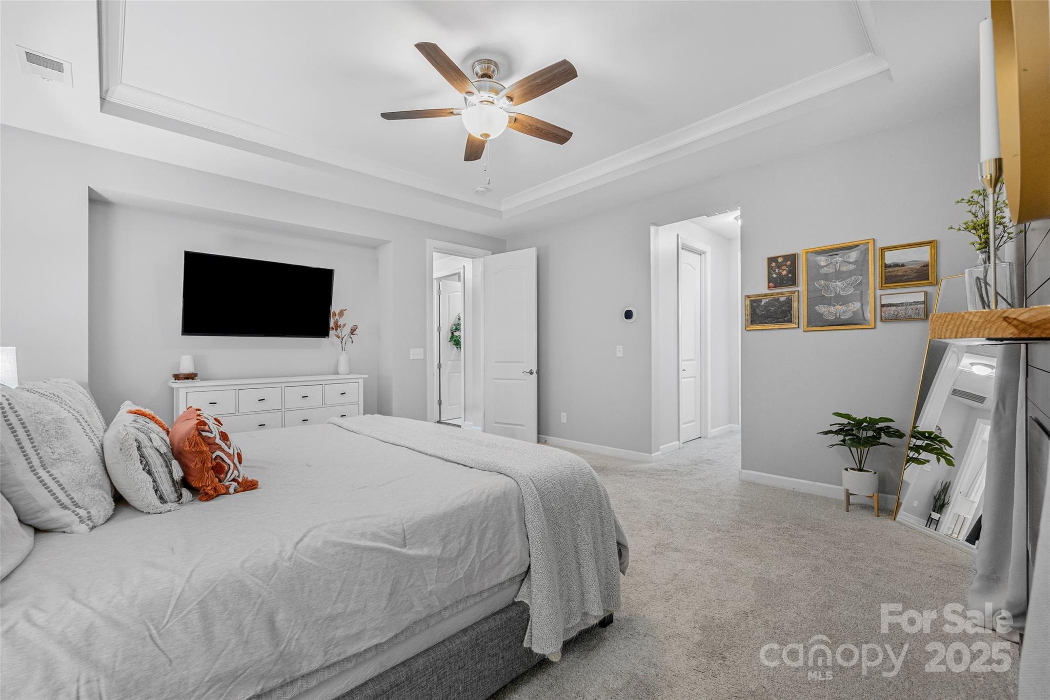 Lake Crest - Residential