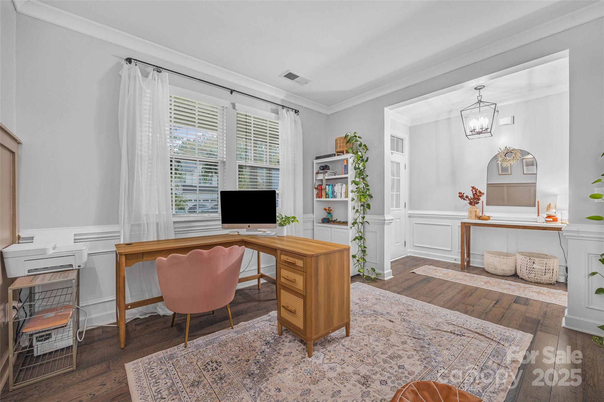 Lake Crest - Residential