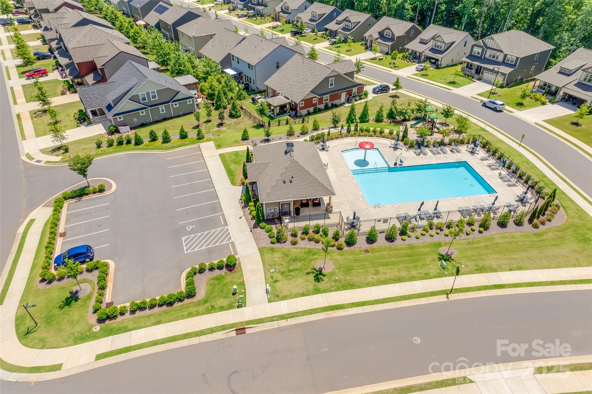 Lake Crest - Residential