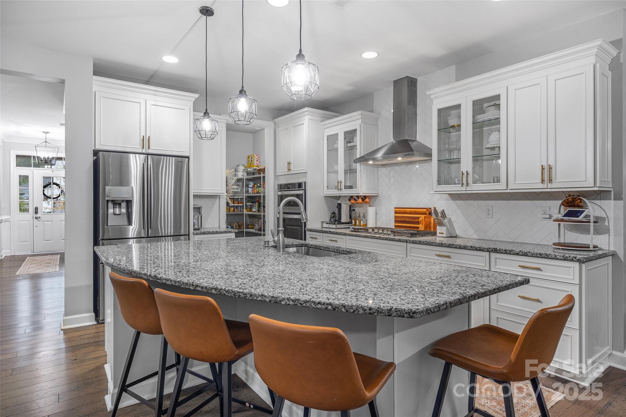 Lake Crest - Residential