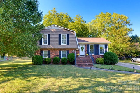Photo of 12001 Antebellum Drive, Charlotte, NC 28273 (MLS # 4429447)
