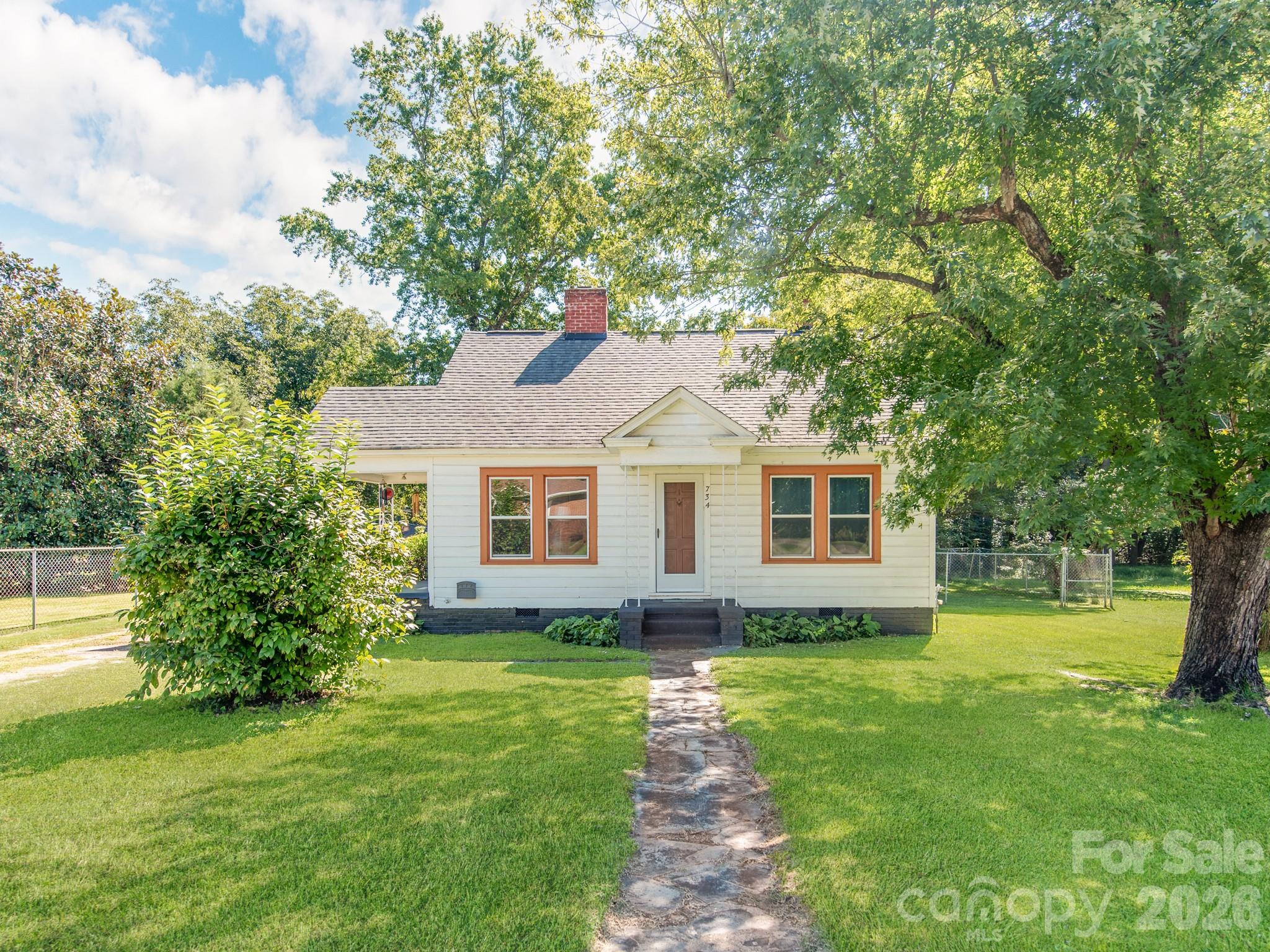 734 Tanglewood Drive