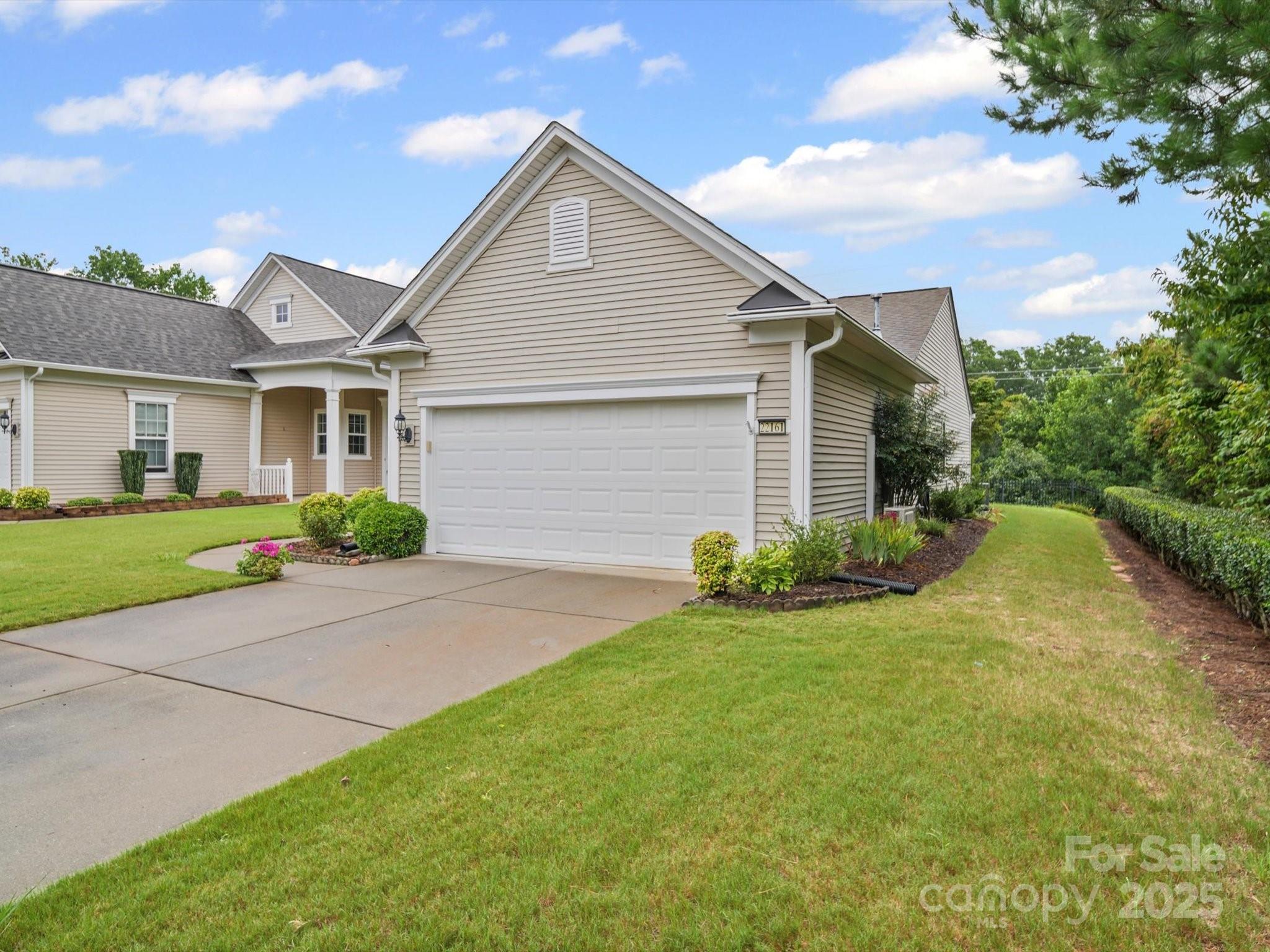 Sun City Carolina Lakes - Residential