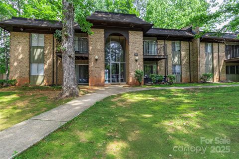 338 Orchard Trace Lane 8 Charlotte NC 28213
