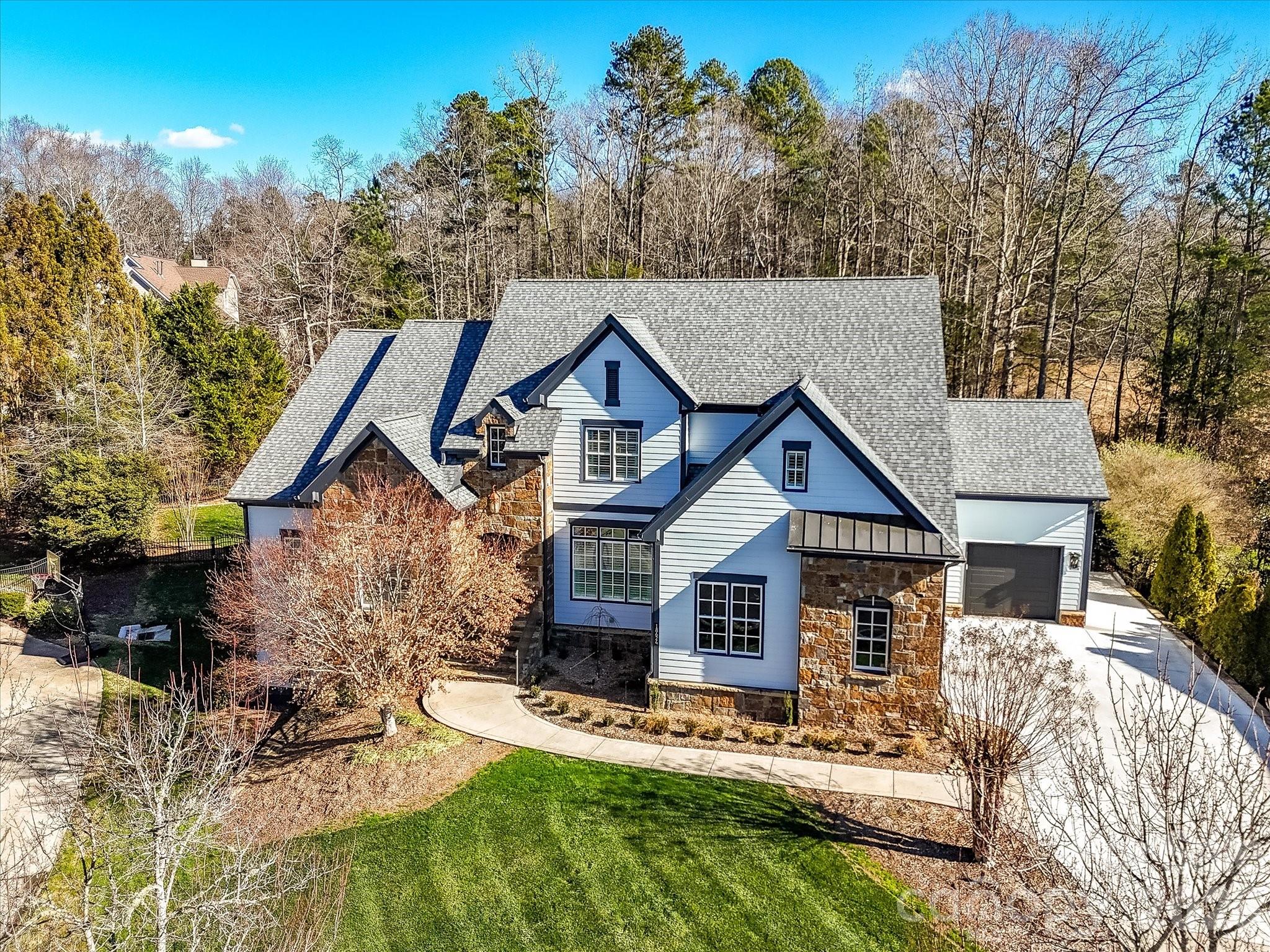 18624 Silent Falls Cove