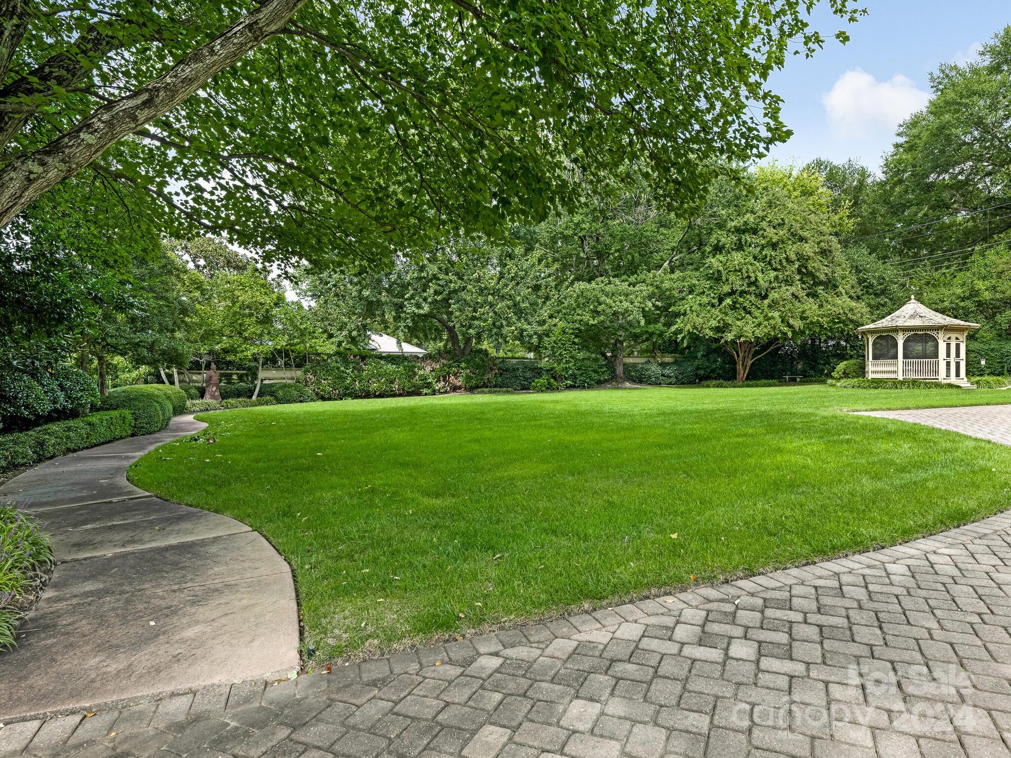 Foxcroft - Residential