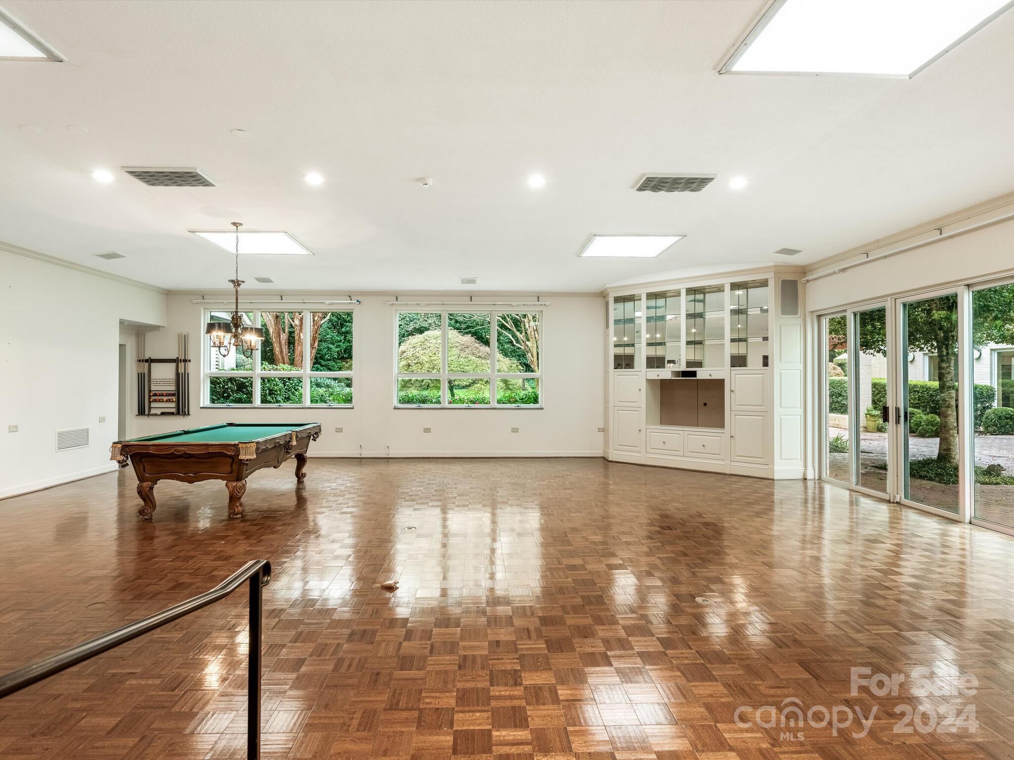 Foxcroft - Residential