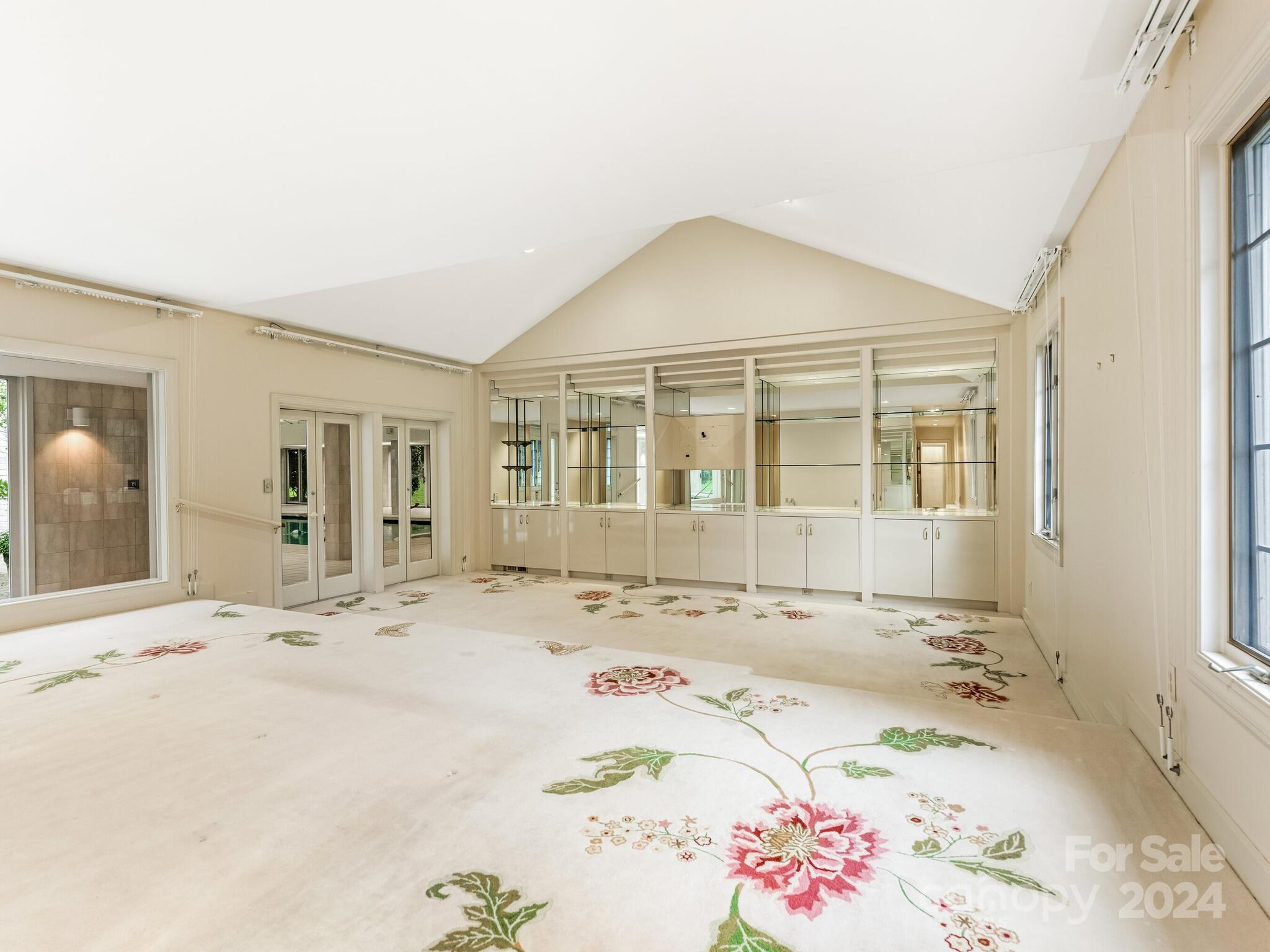 Foxcroft - Residential