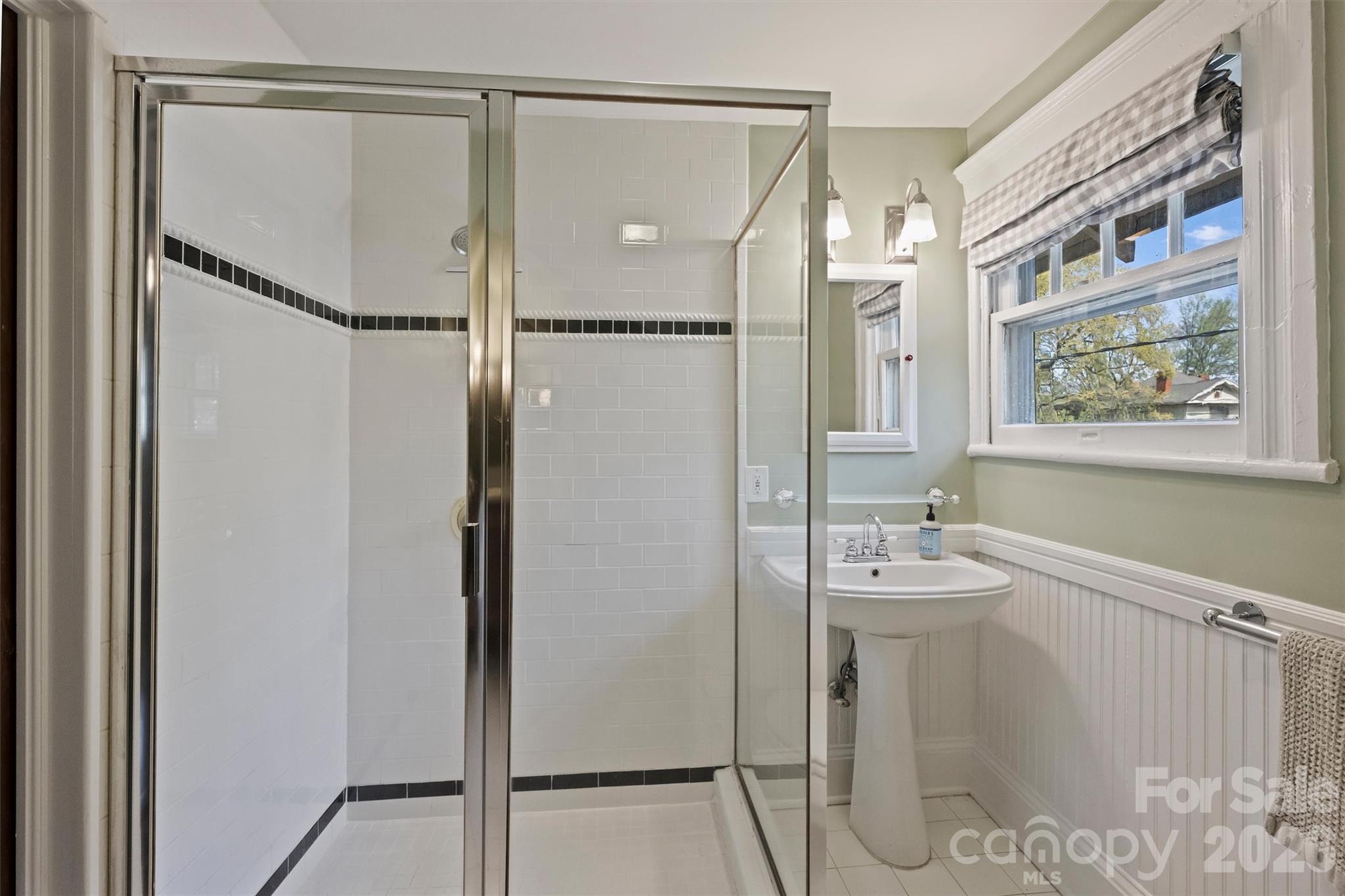 Elizabeth - Residential