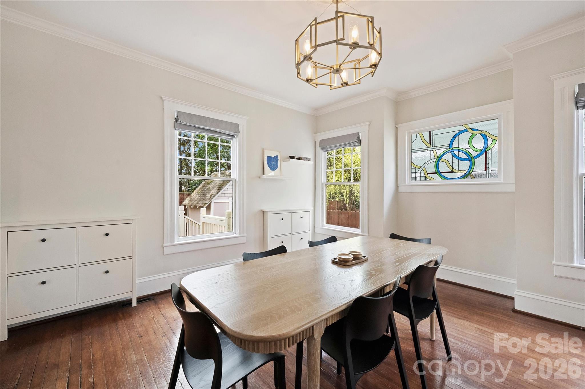 Elizabeth - Residential