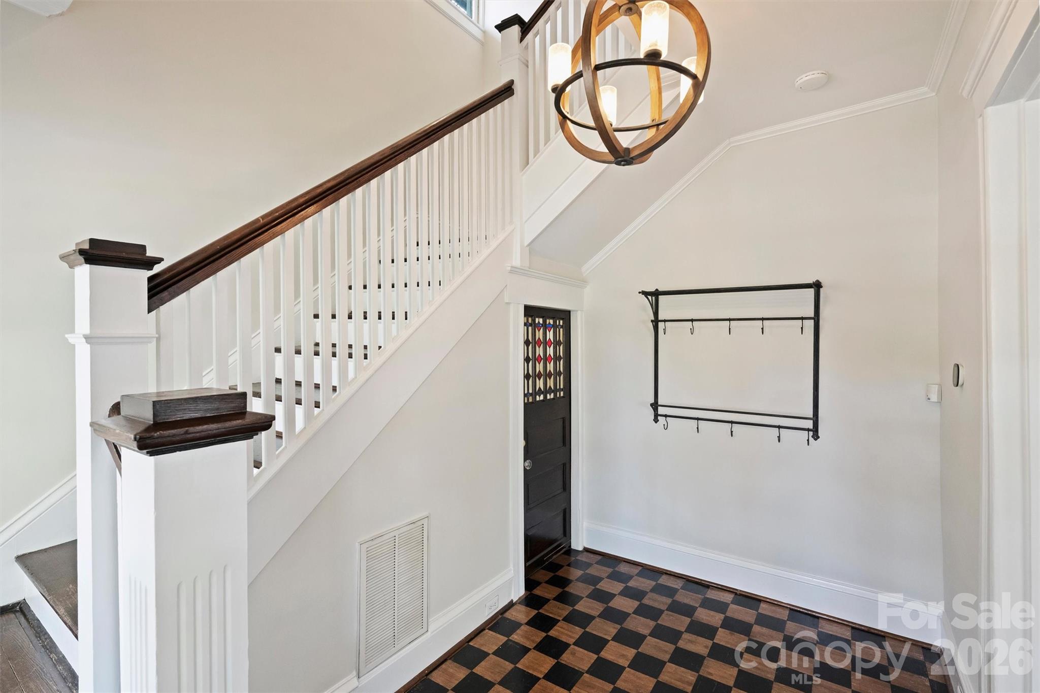 Elizabeth - Residential