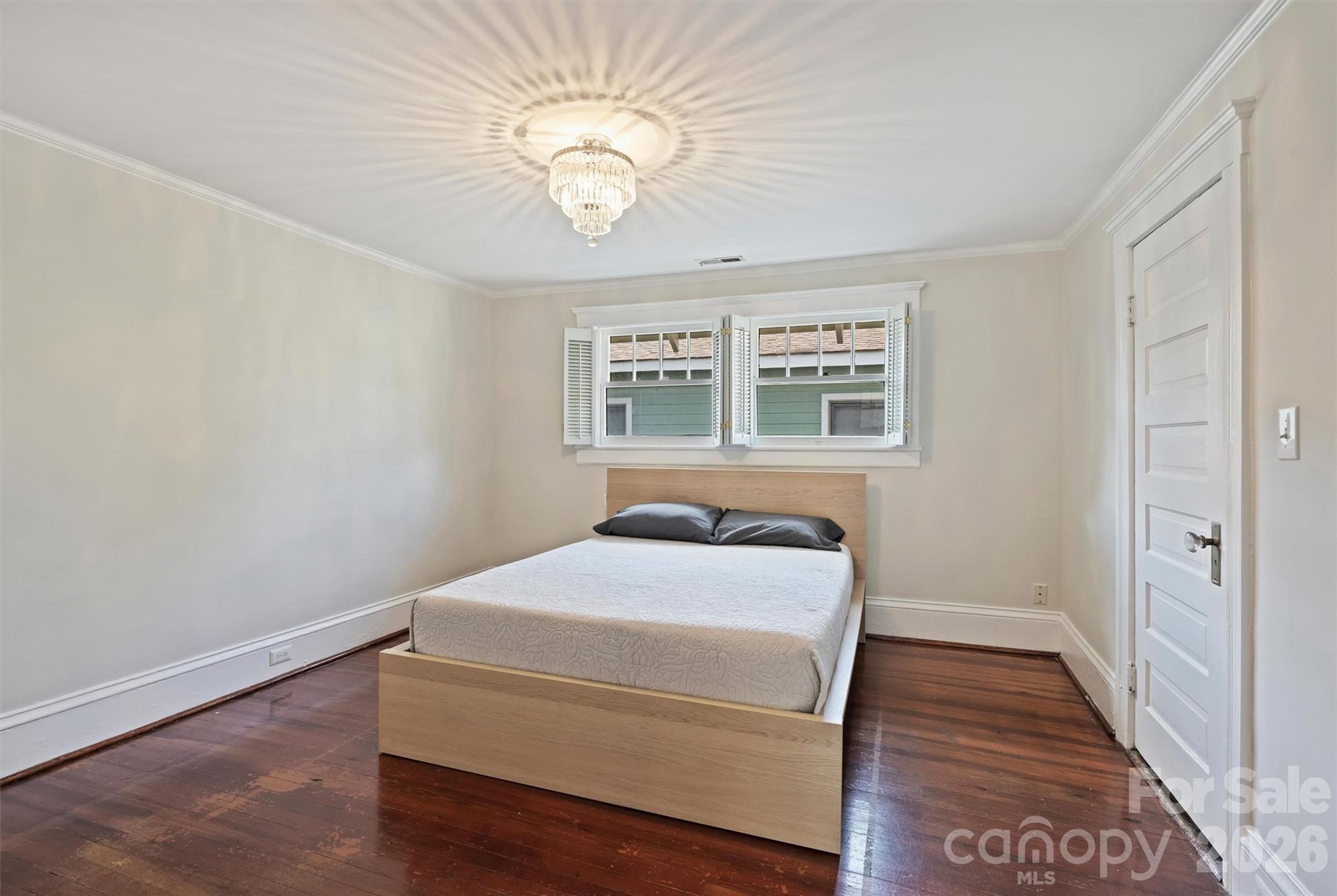 Elizabeth - Residential