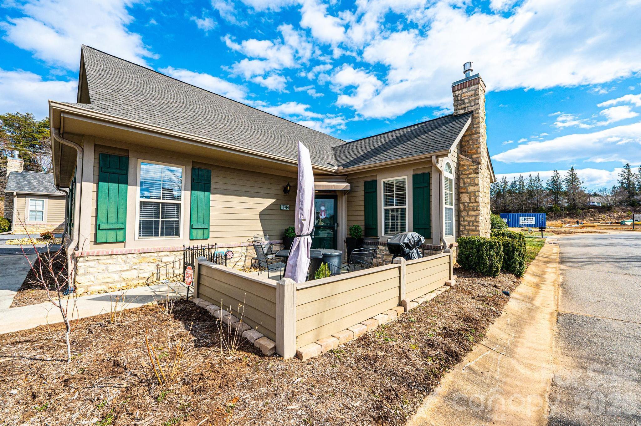 823 Wynnshire Drive C