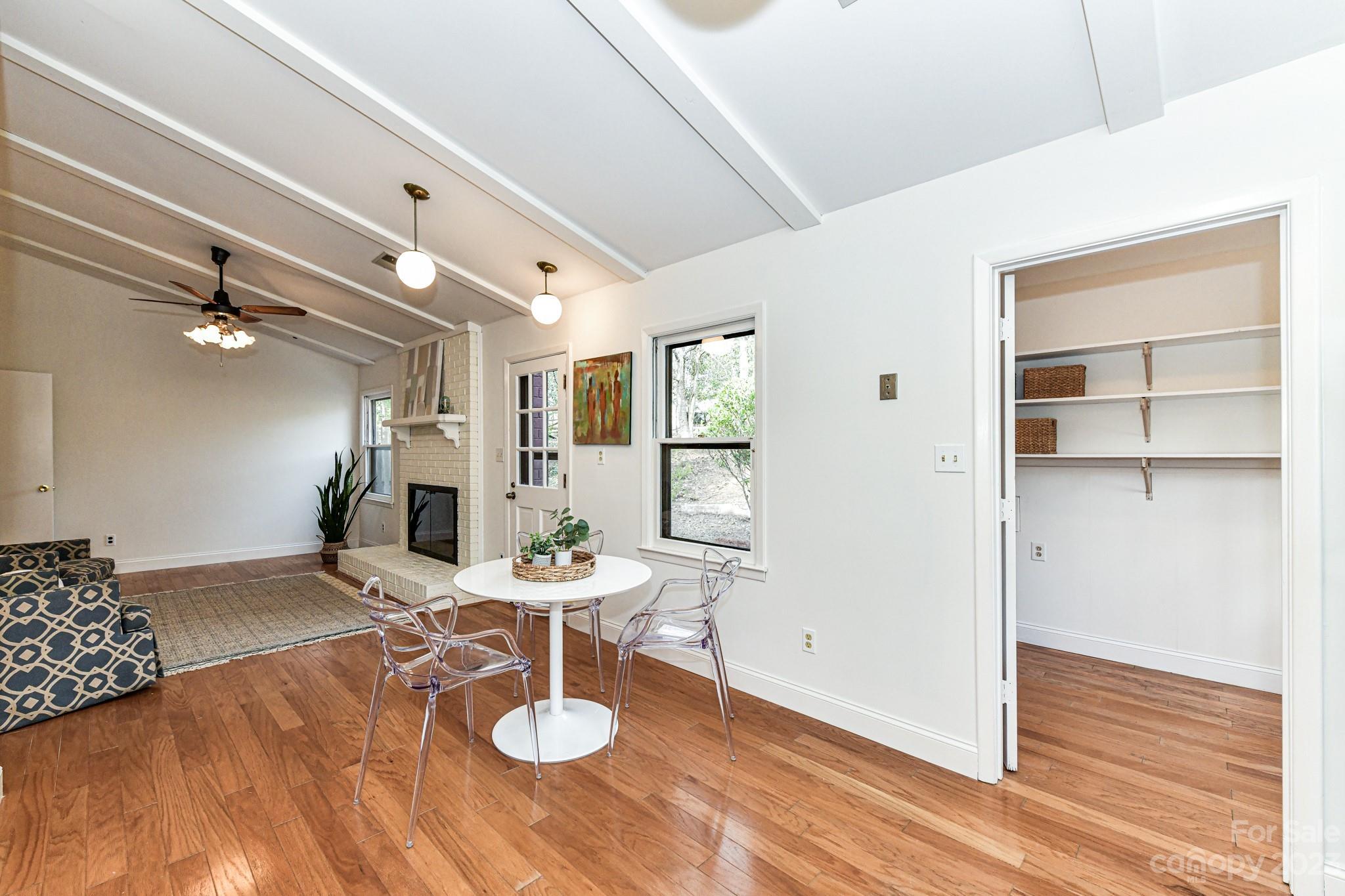 Sardis Forest - Residential