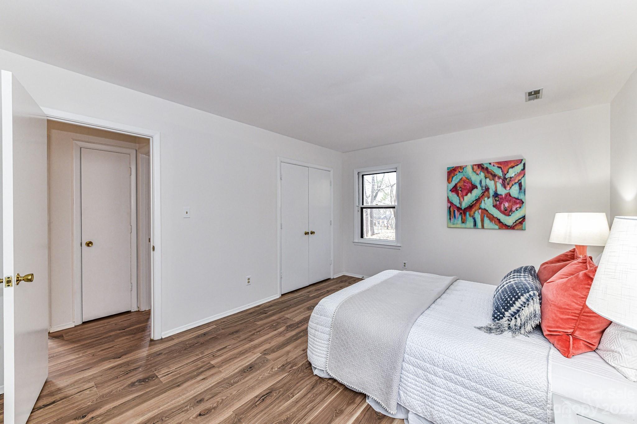 Sardis Forest - Residential