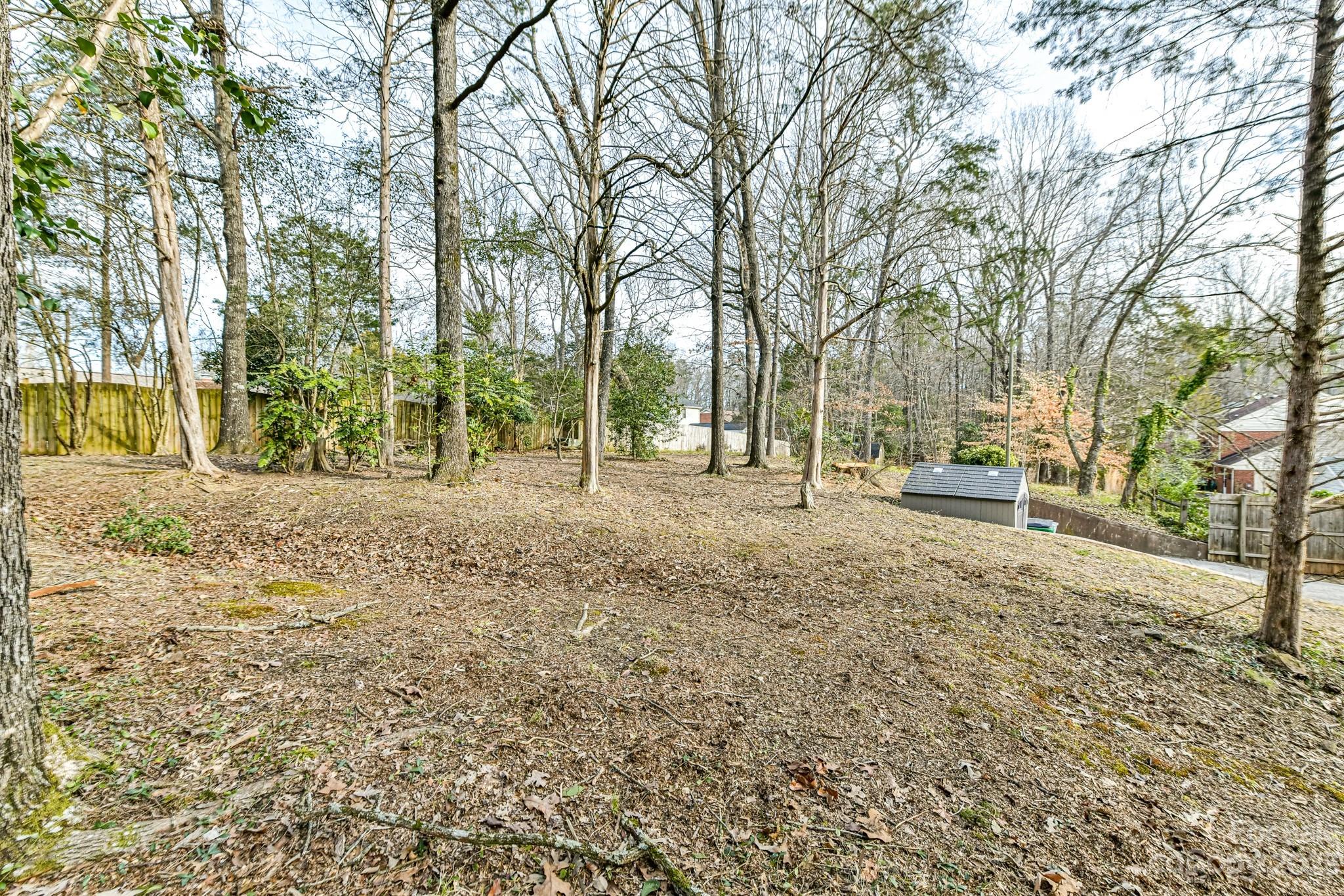 Sardis Forest - Residential