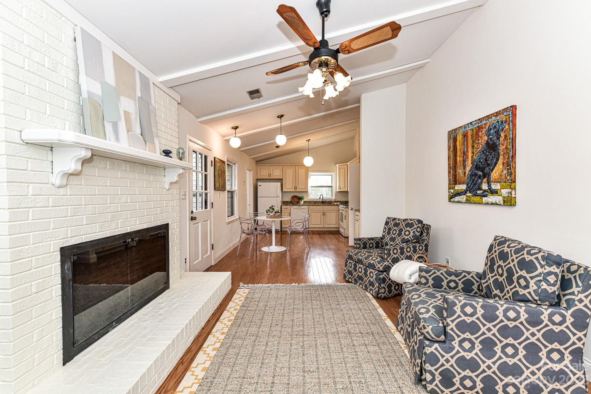 Sardis Forest - Residential