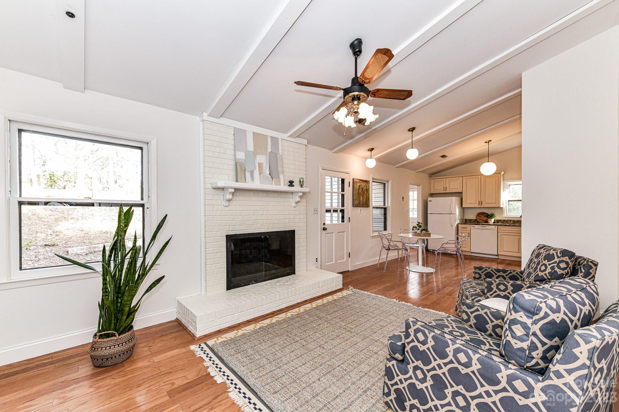 Sardis Forest - Residential