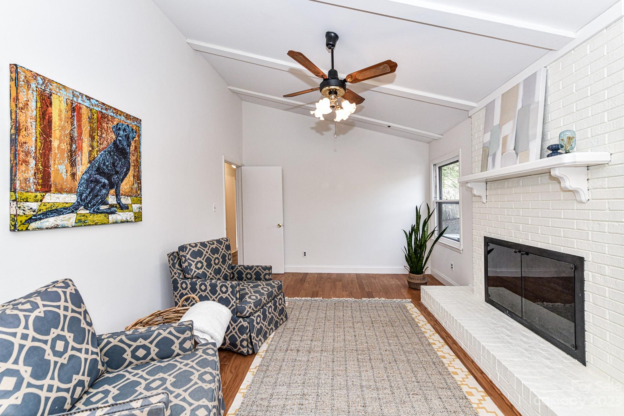 Sardis Forest - Residential