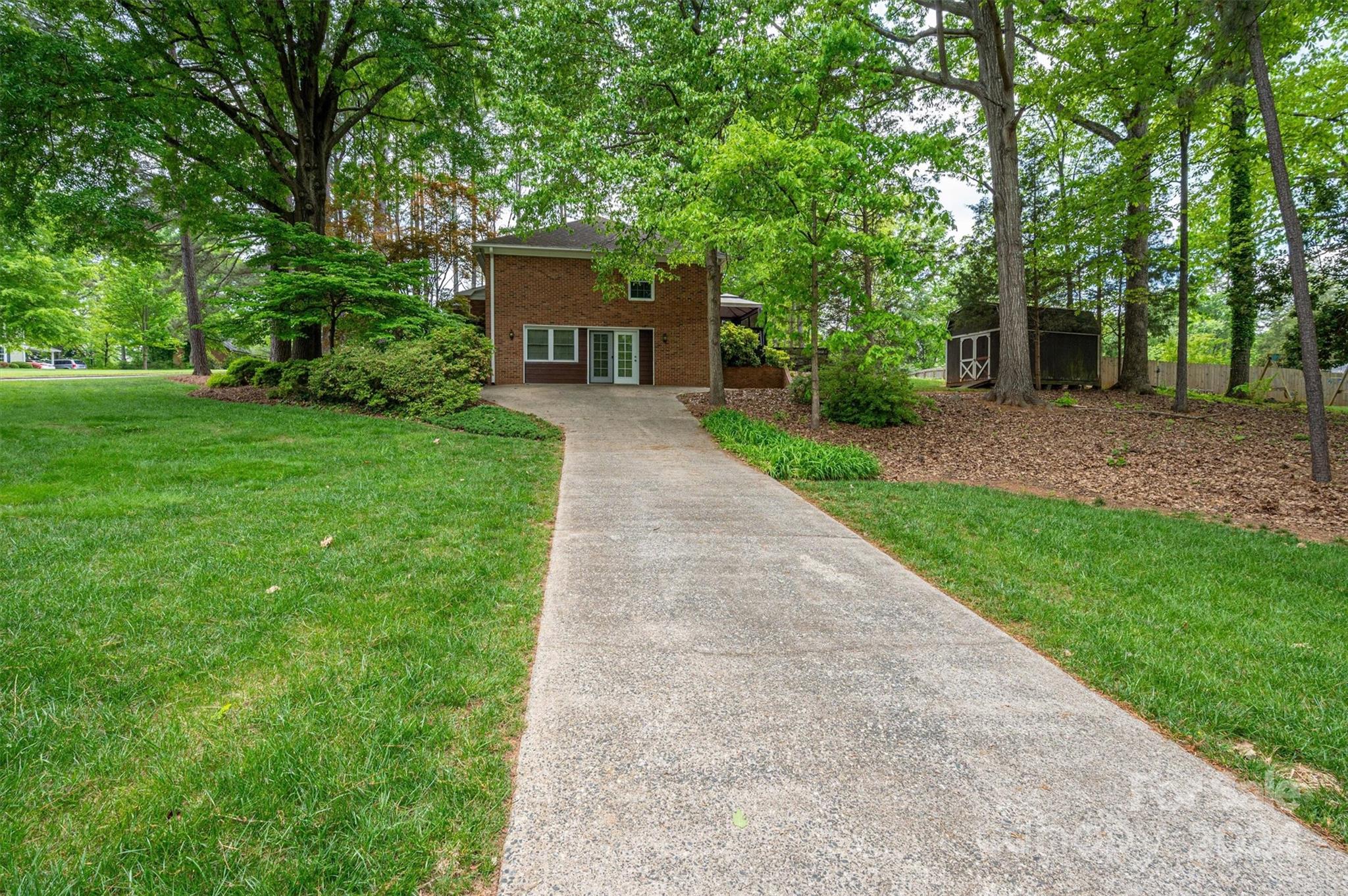 Shannon - Residential