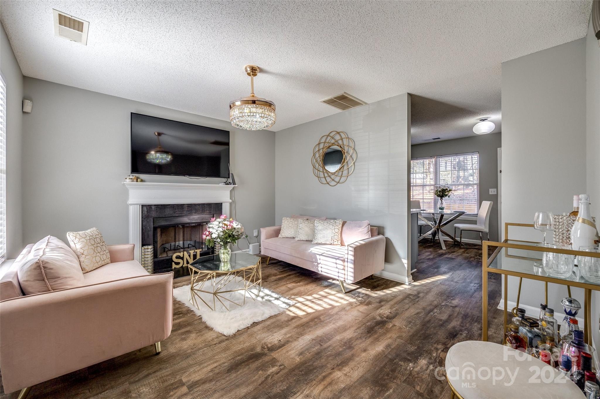 Forest Oaks - Residential