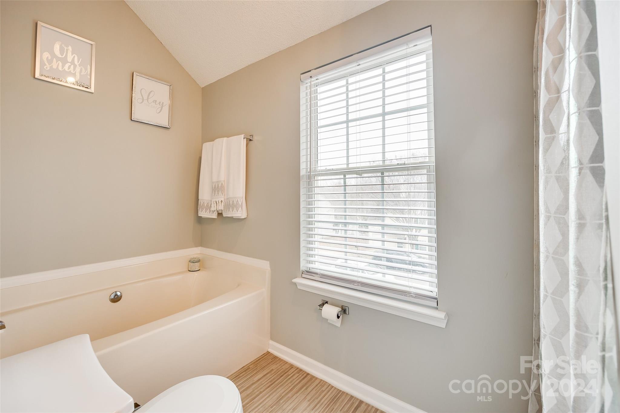 Forest Oaks - Residential