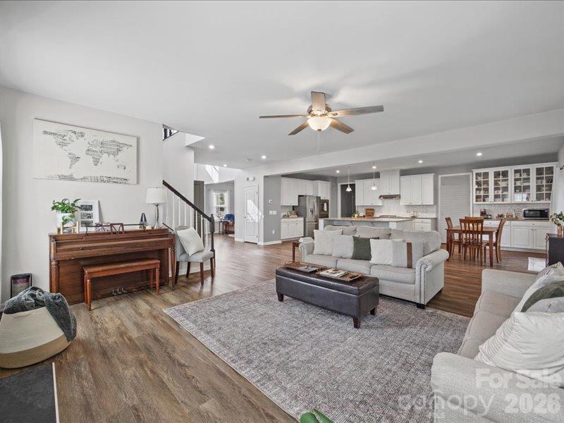 213 Candish Court