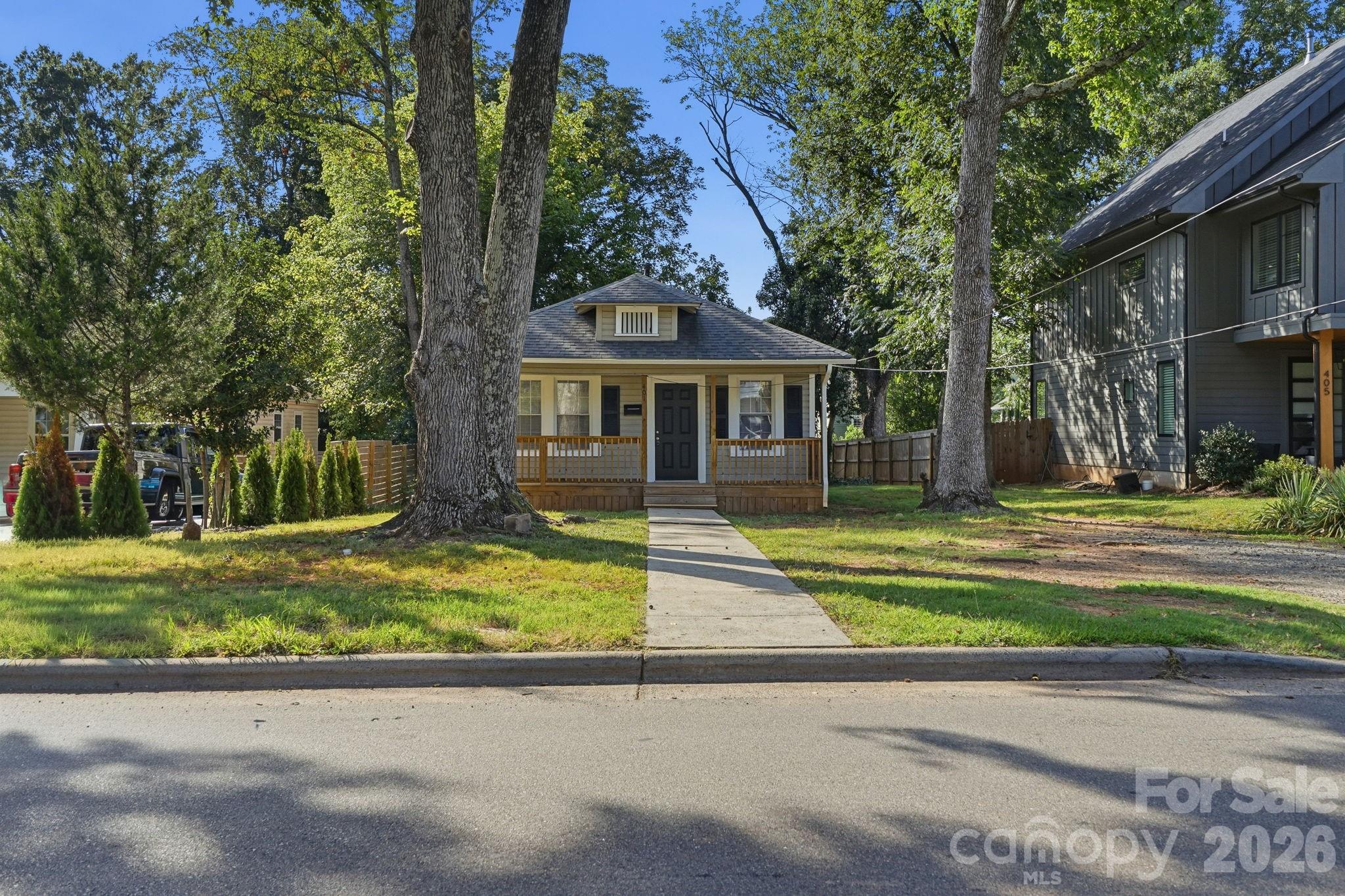 401 Skyland Avenue
