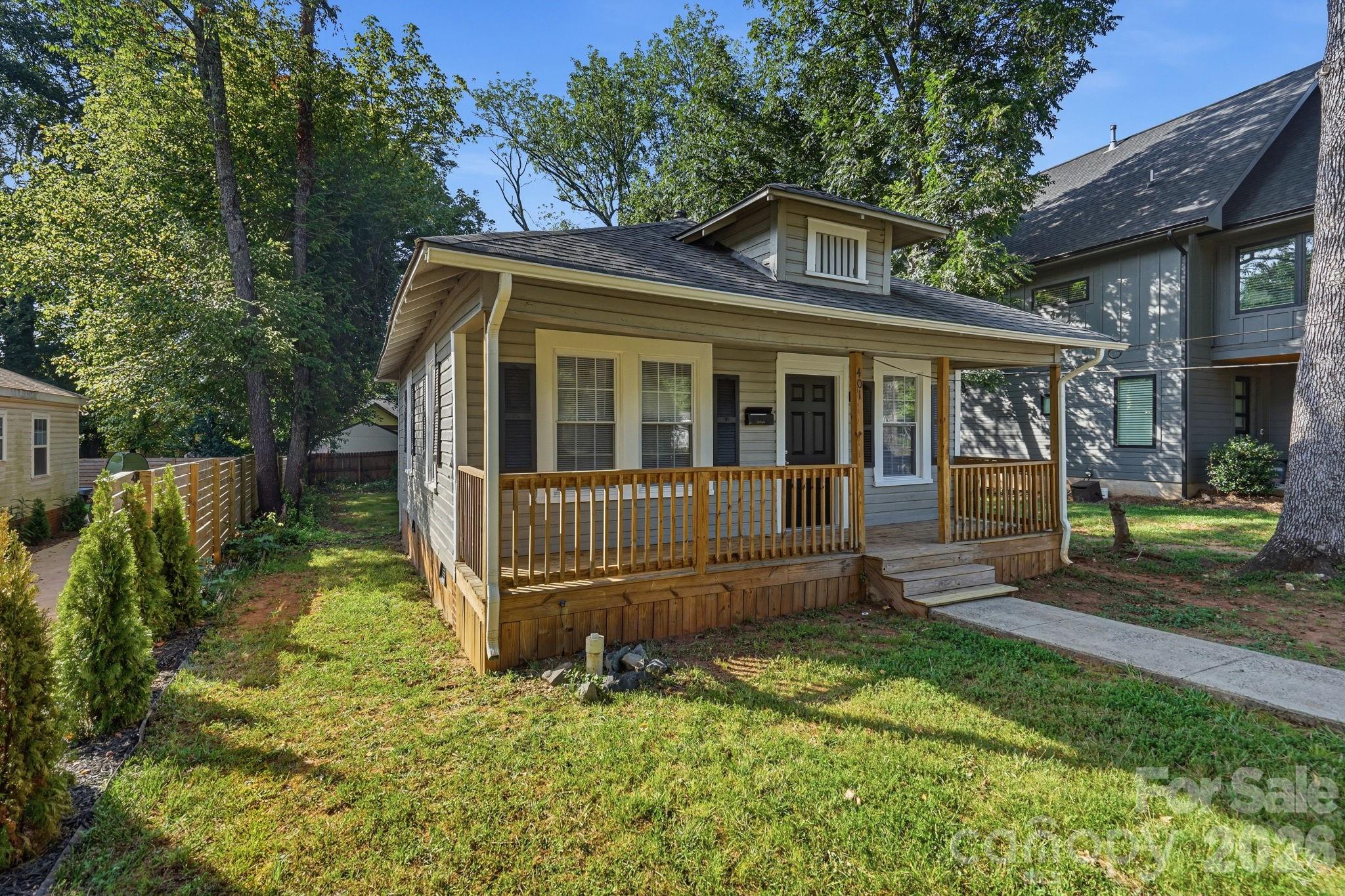 401 Skyland Avenue
