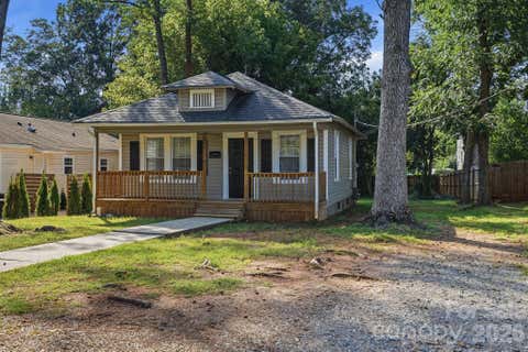 Photo of 401 Skyland Avenue, Charlotte, NC 28205 (MLS # 4416885)