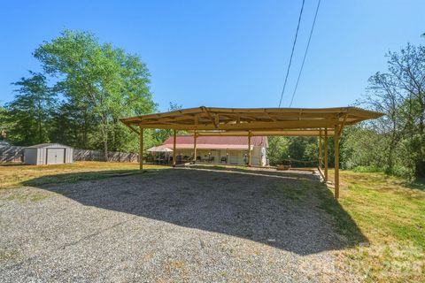 Photo of 103 Ross Street, Morganton, NC 28655 (MLS # 4374365)