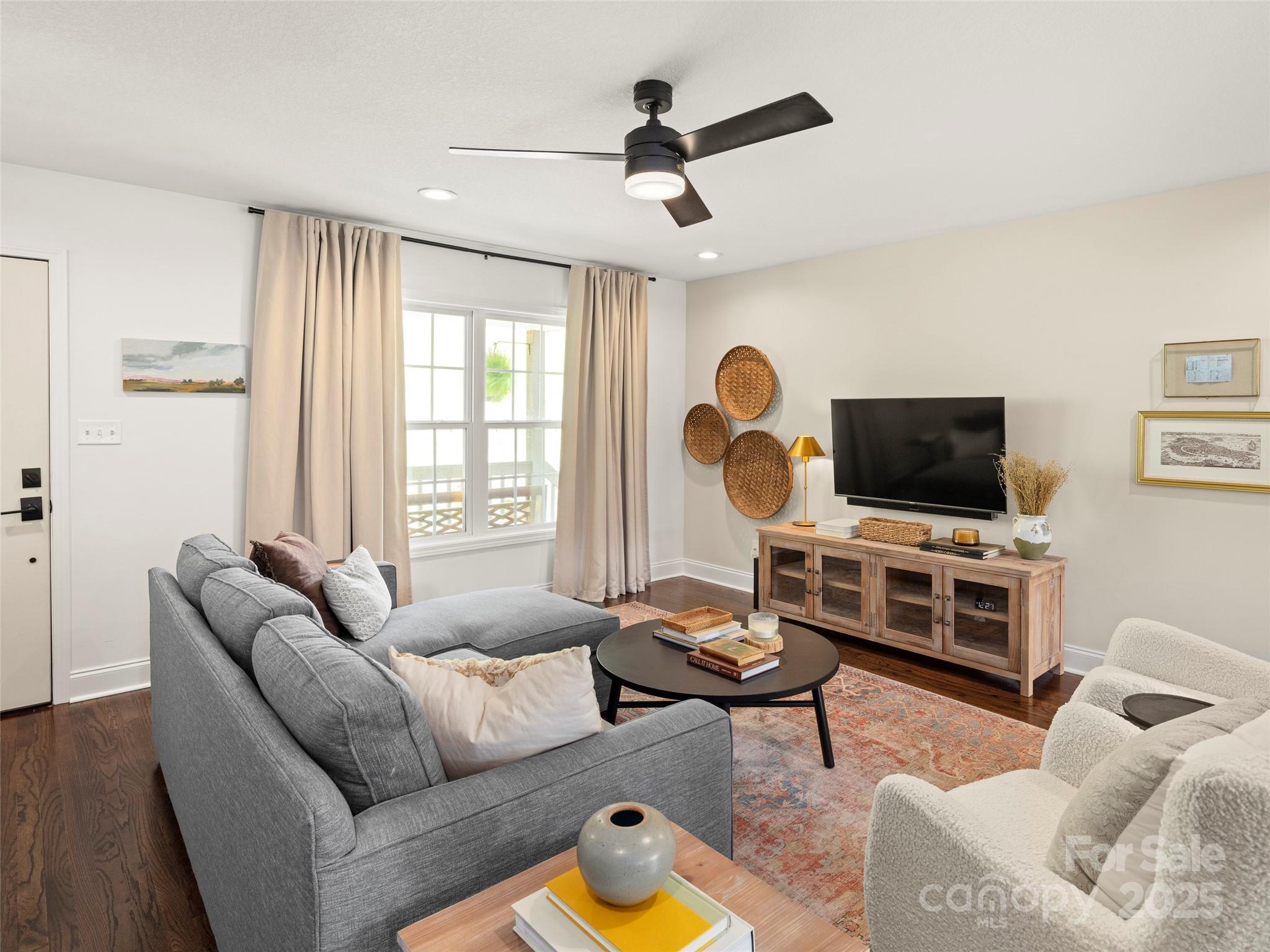 8 Rose Briar Circle