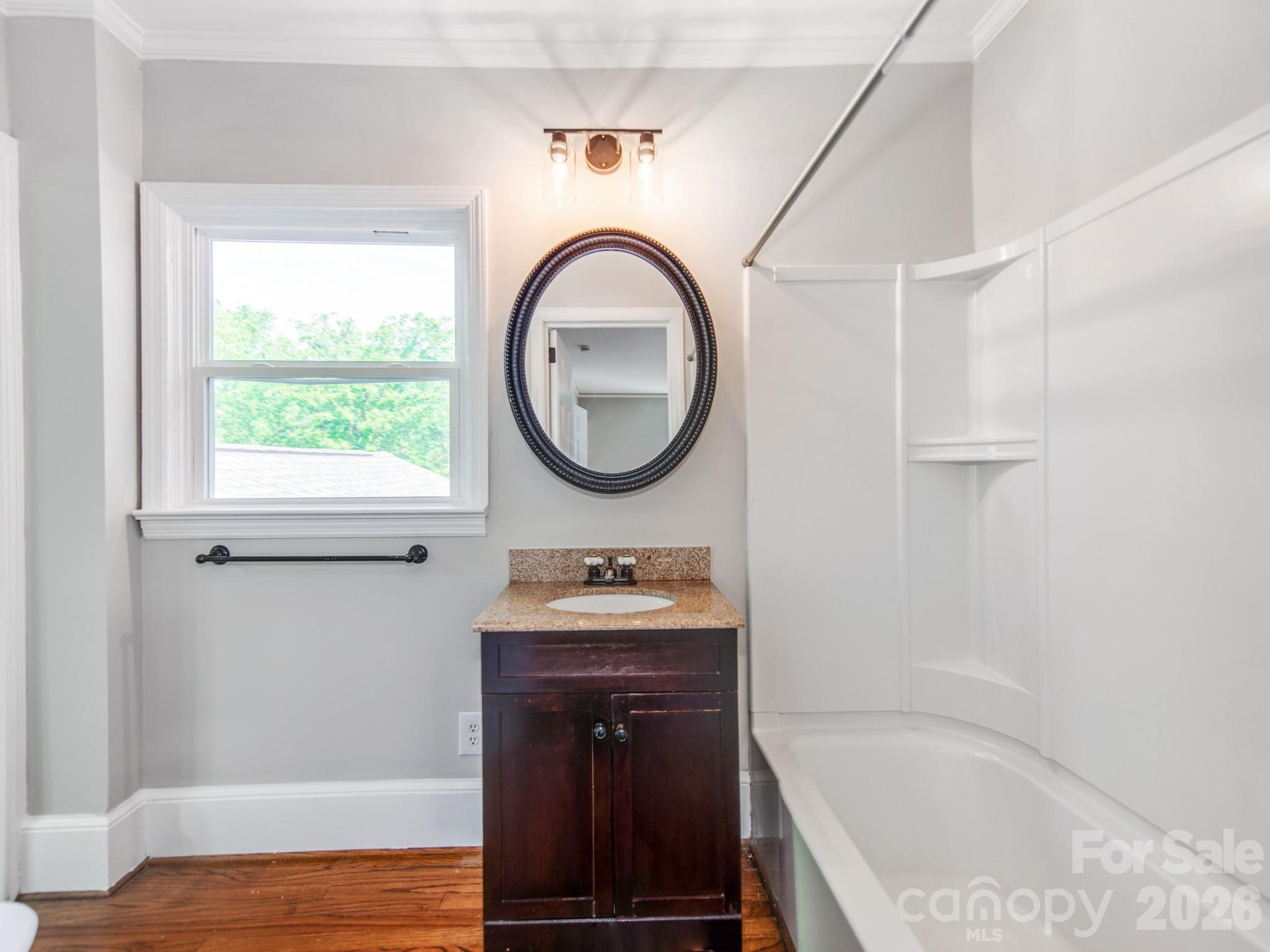 Sunset Dr - Residential