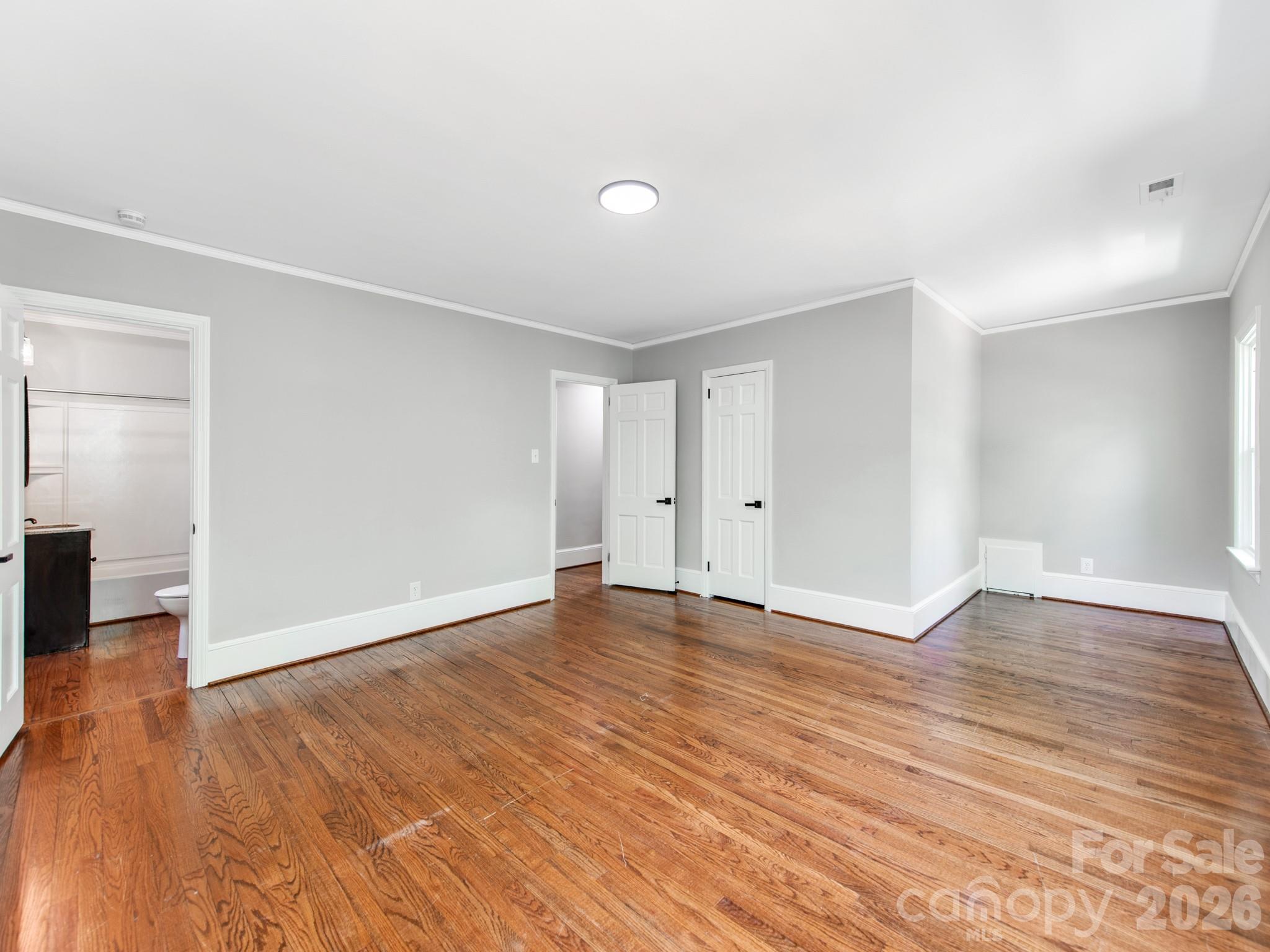 Sunset Dr - Residential