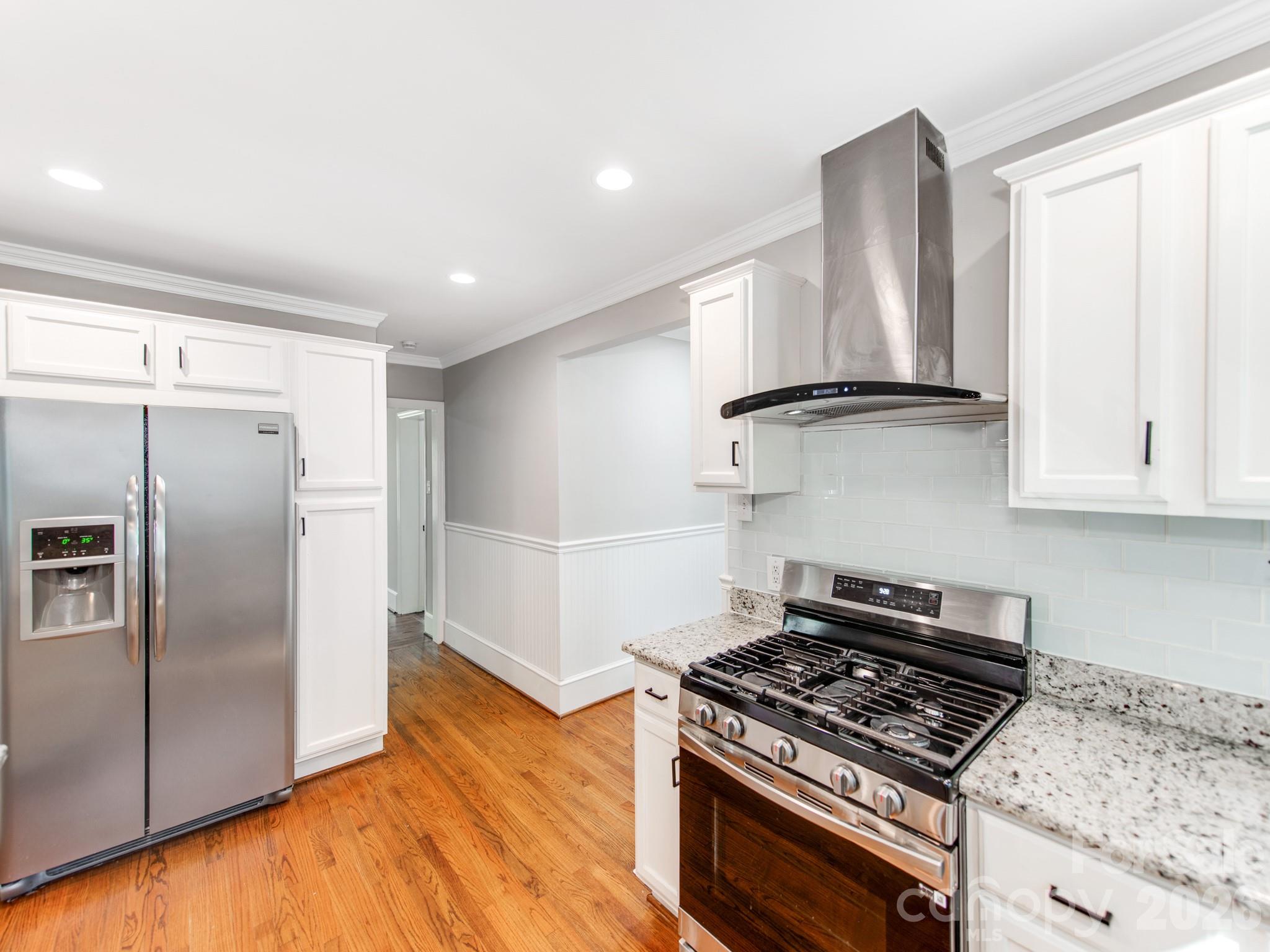 Sunset Dr - Residential