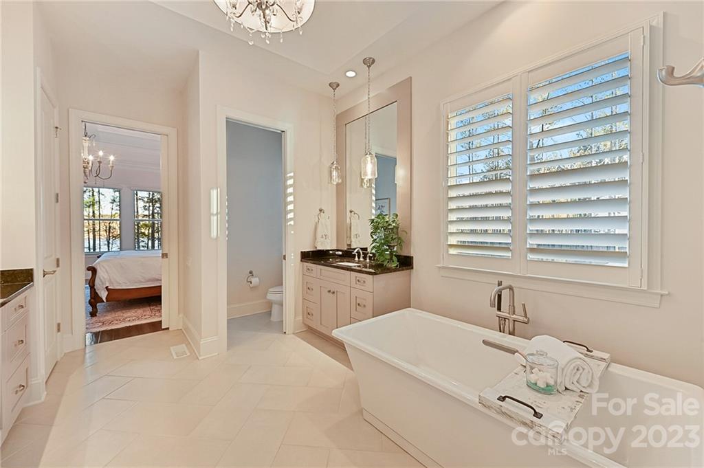 Mclean - South Shore - Residential