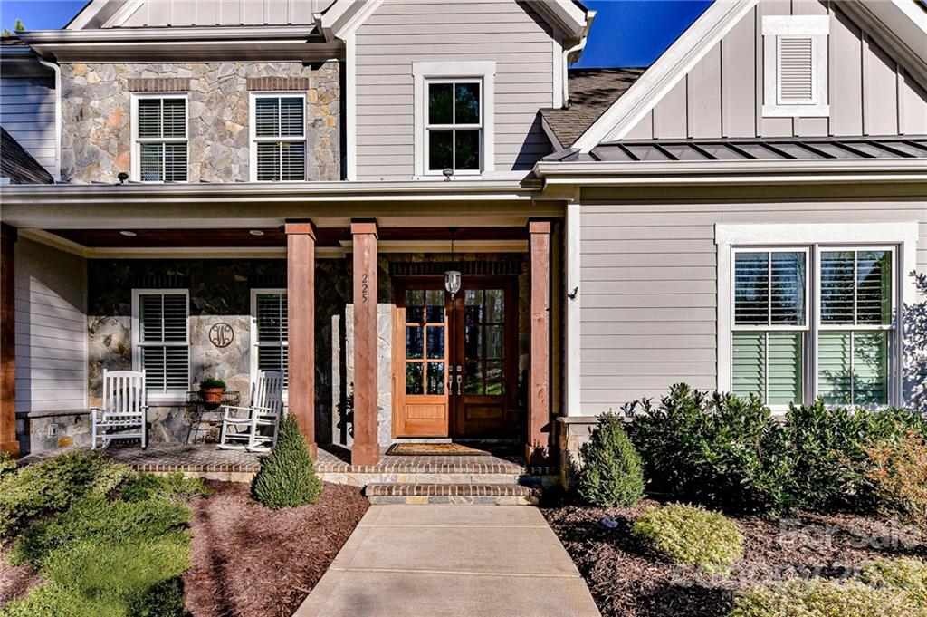 Mclean - South Shore - Residential