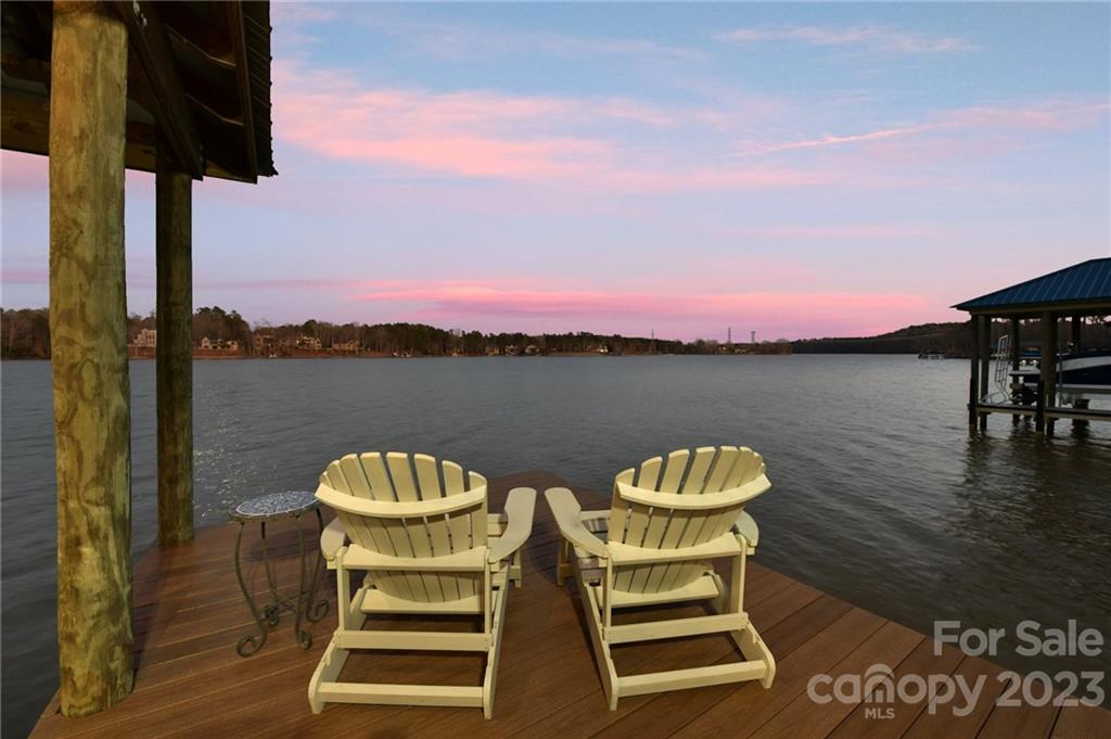 Mclean - South Shore - Residential