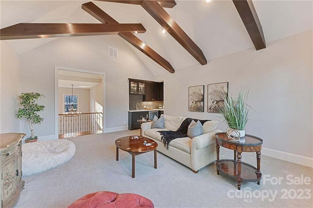 Mclean - South Shore - Residential