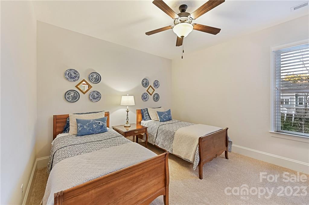 Mclean - South Shore - Residential