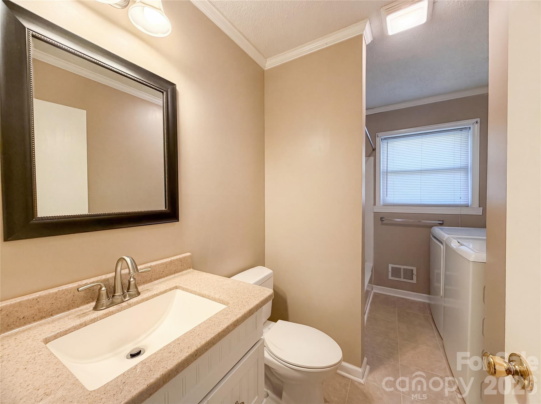 Vinton Woods - Residential