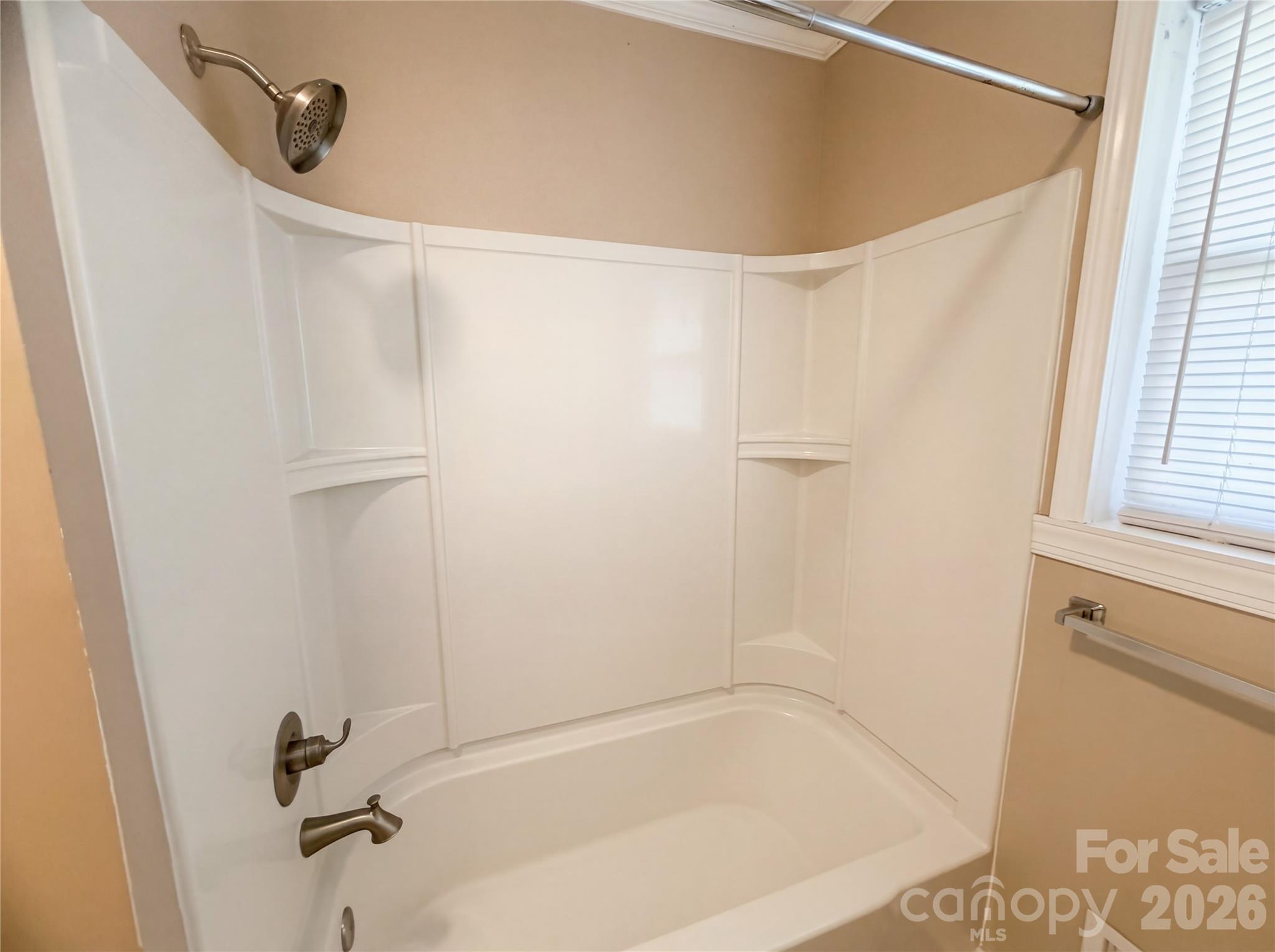 Vinton Woods - Residential